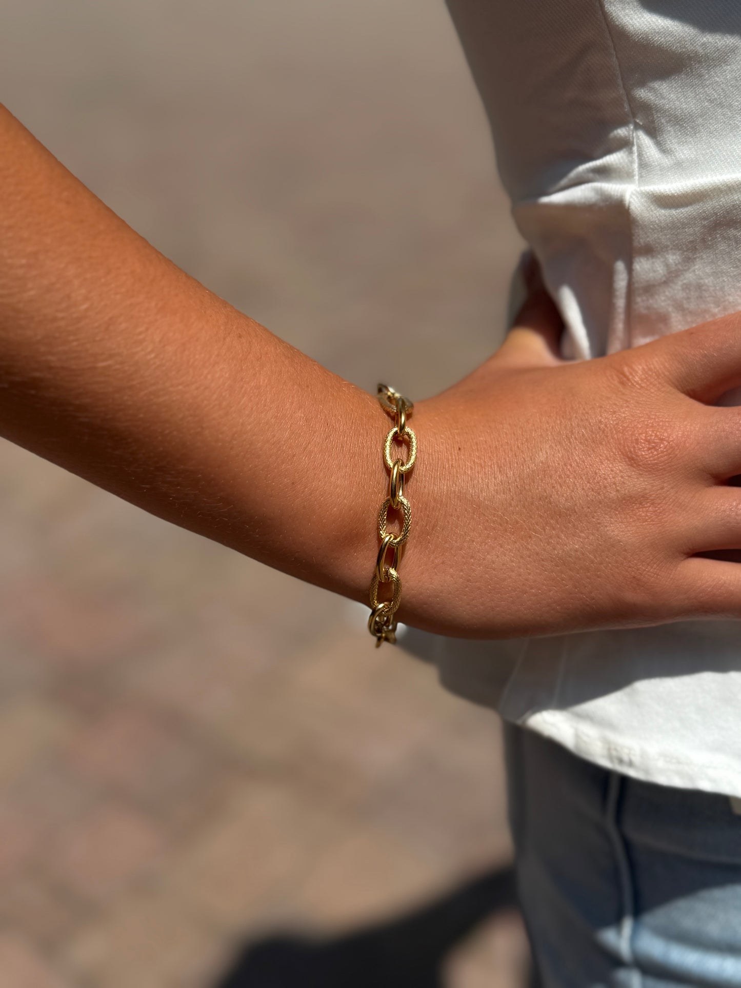 Limited edition chunky chain