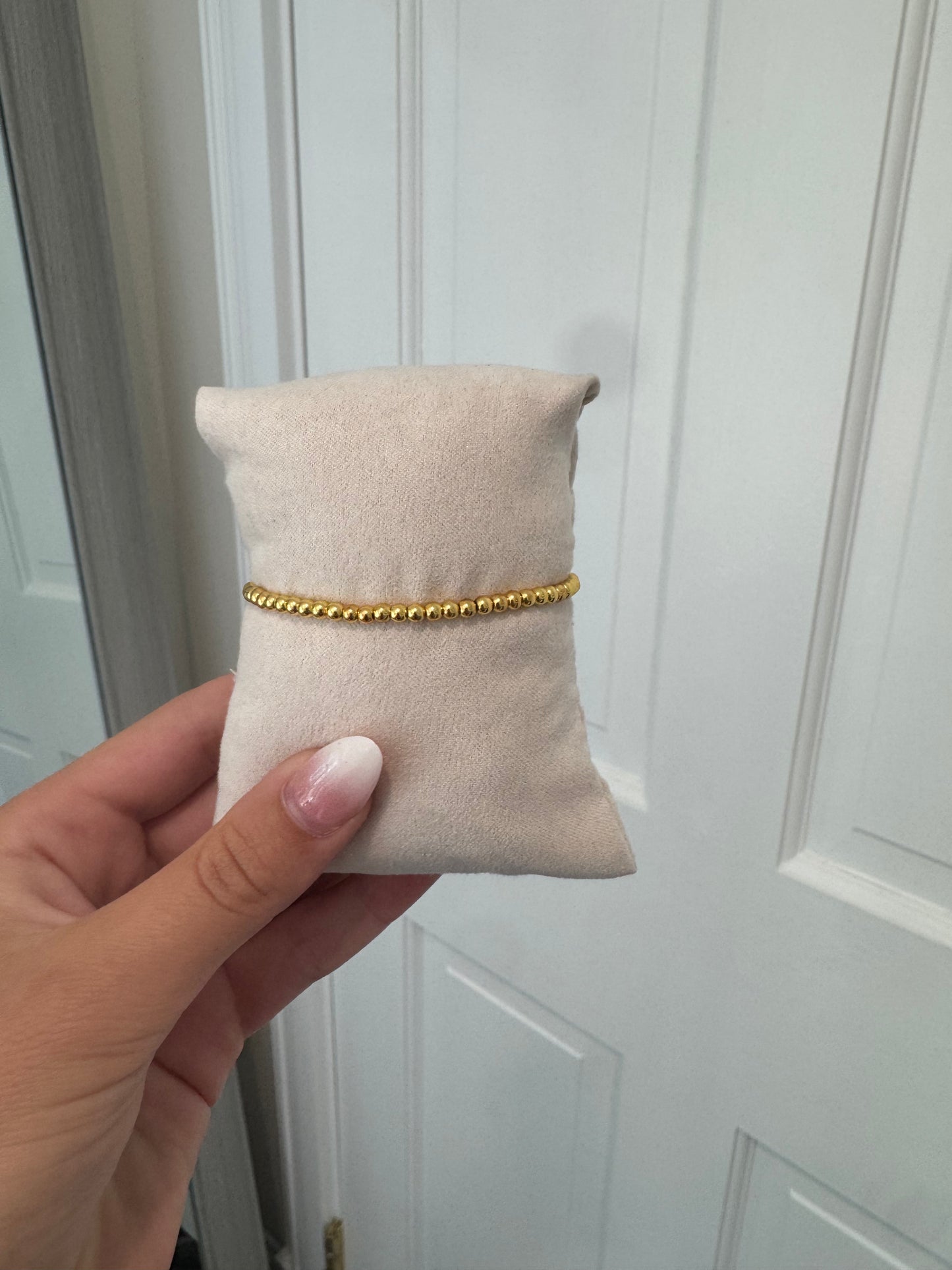 Medium Stackable (One)